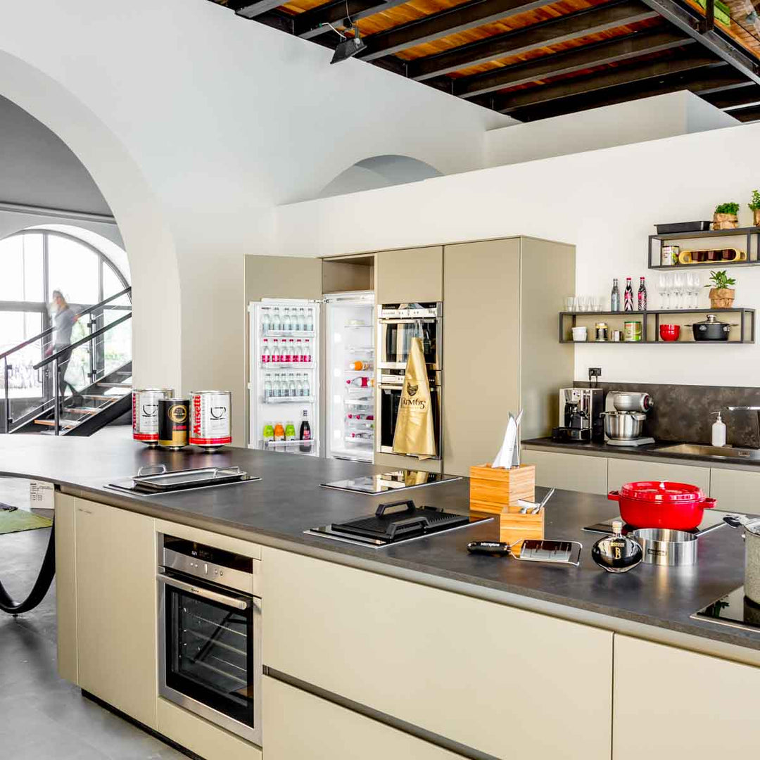 Ola Kitchen
